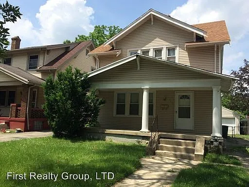 213 Knecht Dr photo 1