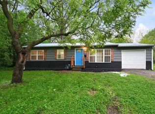 10320 Richmond Ave, Kansas City, MO 64134