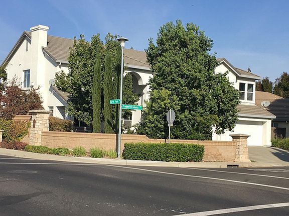 2nd image of 5101 Fredericksburg Way