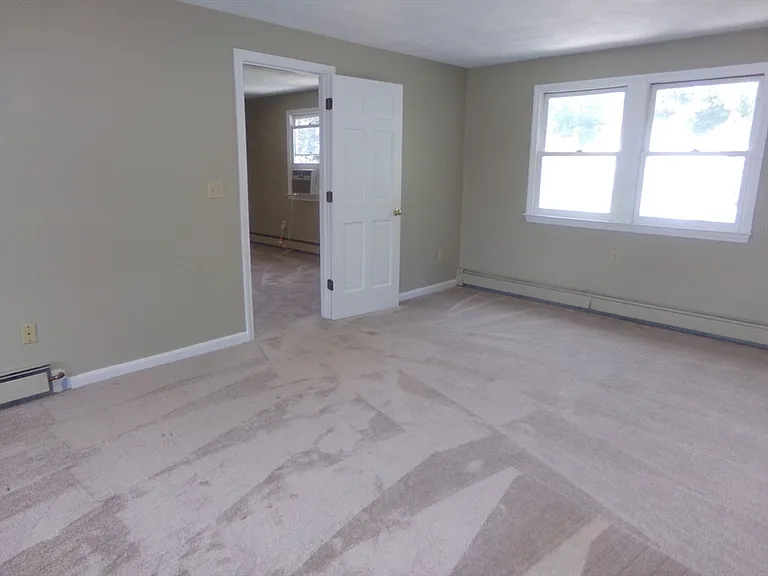 162 Middlesex Ave #1 — Photo 11