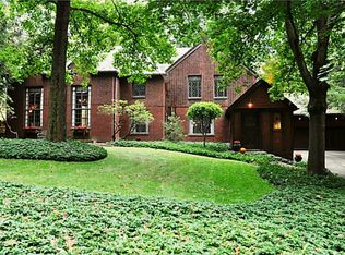 15 Valley Ln, Leetsdale, PA 15056