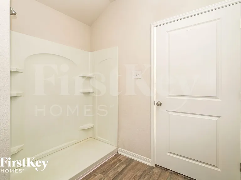 17644 Cedar Crest Dr — Photo 17