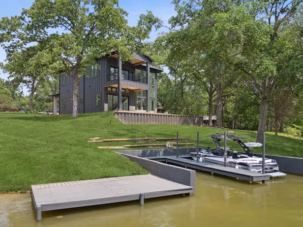 113 Nob Hill Cir, Malakoff, TX 75148