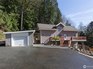 7819 Tolt River Rd NE, Carnation, WA 98014