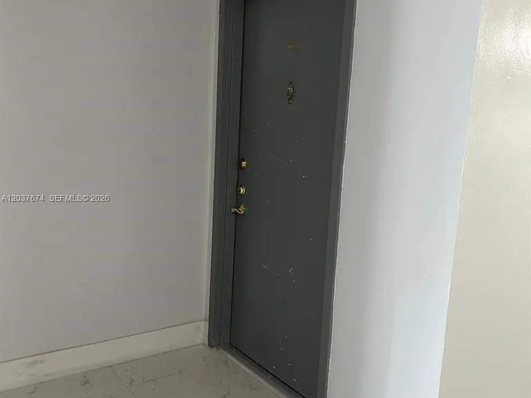 9320 Fontainebleau Blvd #515 — Photo 2