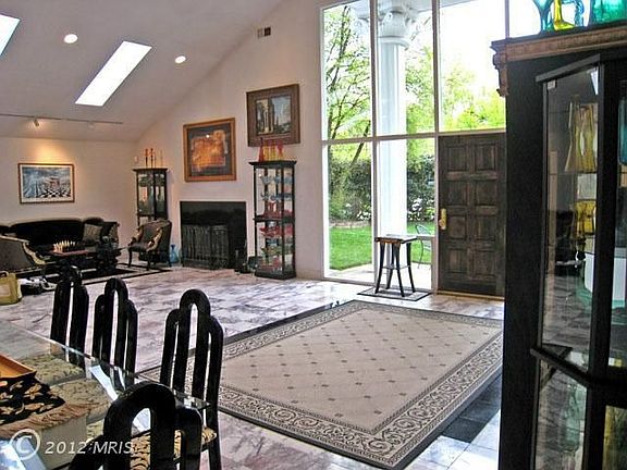 5th image of 7404 Annanwood Ct