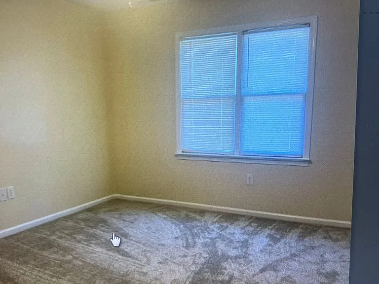 422 Snow St — Photo 5