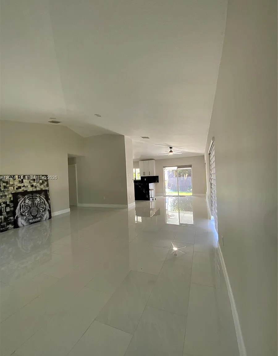 Pine Needles East Homes S — Photo 3
