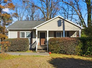 6283 Susan Ln, Doraville, GA 30340