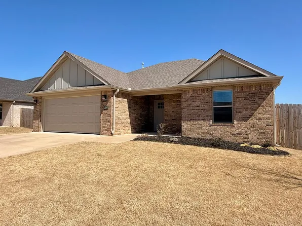 1050 Arden St, Springdale, AR 72762