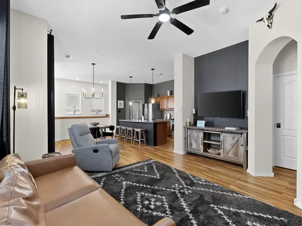 4310 Santo Domingo St Unit C, Santa Fe, NM 87507