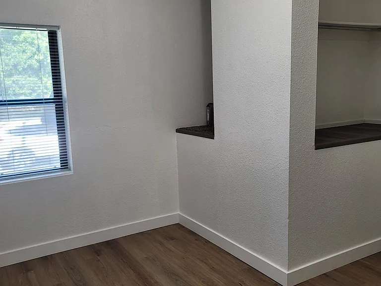 1048 N 23rd St #3 — Photo 10