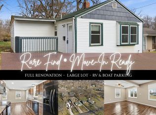 2831 W Elm Street, Springfield, MO 65802