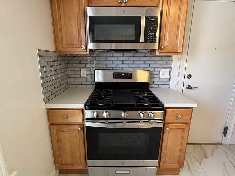 175 Washington Ave #3 — Photo 7