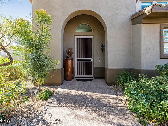 3rd image of 20802 N GRAYHAWK Drive #1168