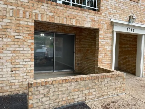 5922 Cove Landing Rd APT 201, Burke, VA 22015