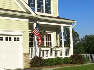 2 Jade Cir, Denville, NJ 07834
