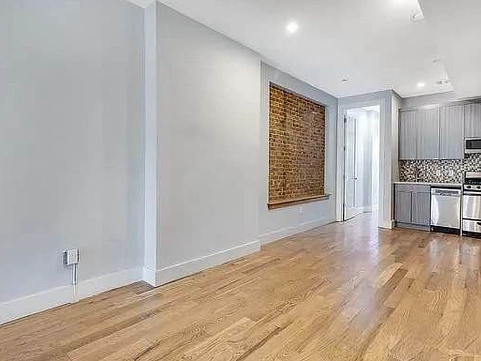 1st image of 1106 Jefferson Ave #8D
