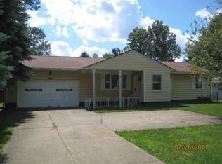 5048 Fishcreek Rd, Stow, OH 44224