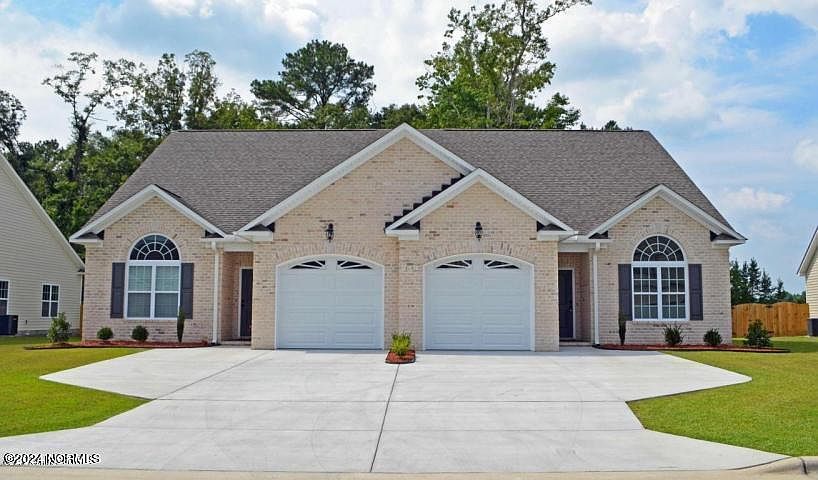 1st image of 1669 Cambria Dr #A