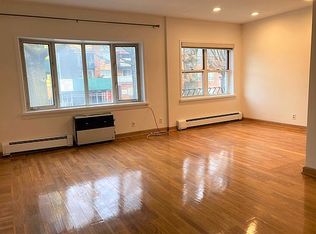 31-08 31st Ave #2, Astoria, NY 11106