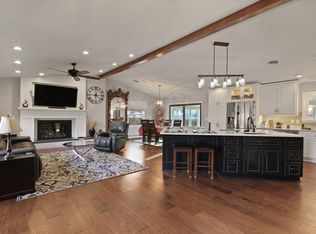 1211 Kent Rd, Mexico, MO 65265