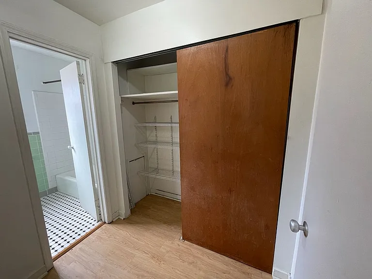 5424 Fifth Ave — Photo 115