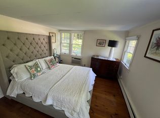 (Undisclosed Address), East Hampton, NY 11937