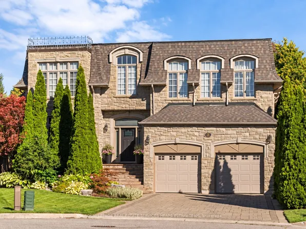 9 Bethesda Ct, Toronto, ON M3B 3S4