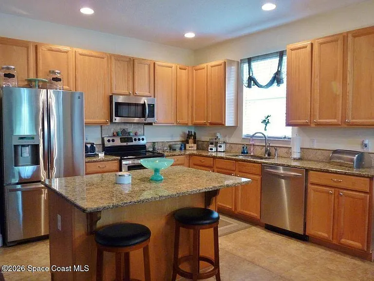 4591 Portage Trl — Photo 6