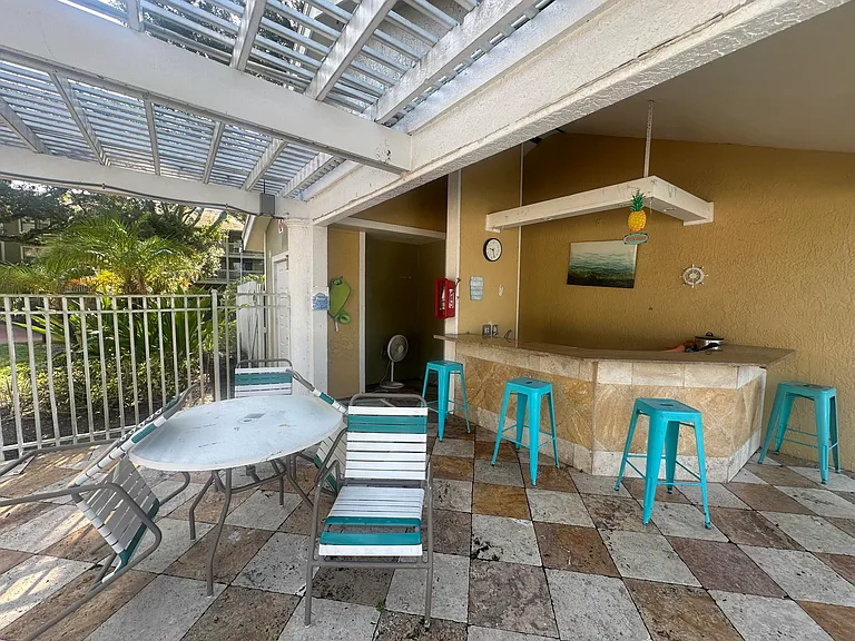 225 S Tropical Trl #316 — Photo 54