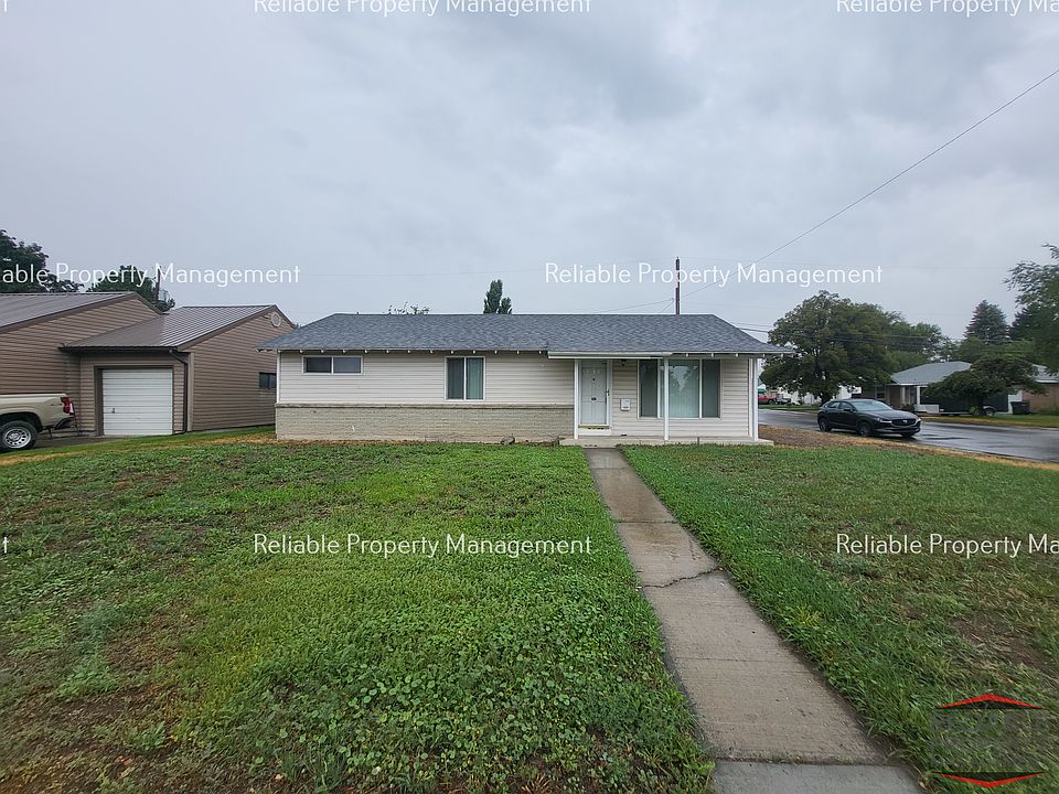 1st image of 1195 E 15th St