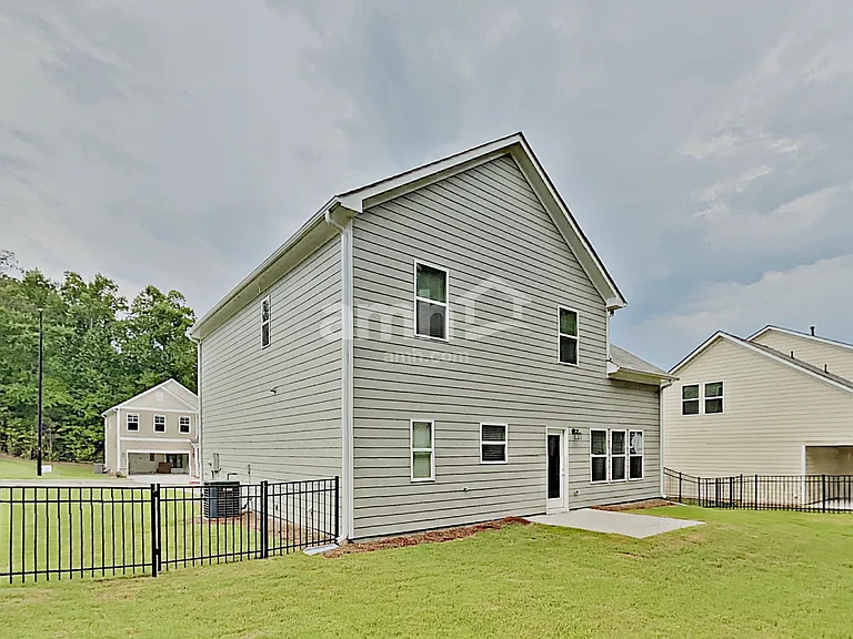 518 Camp Dr — Photo 15