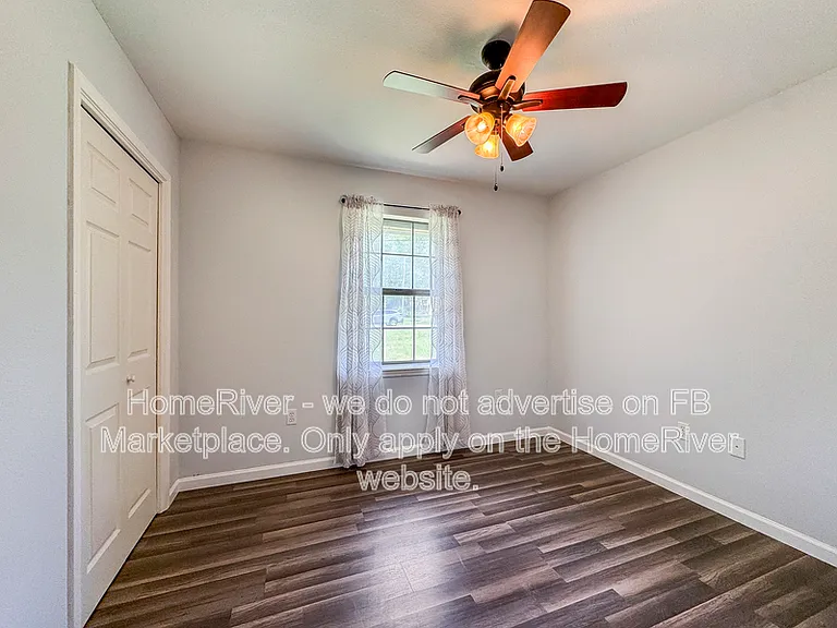 1229 W Ten Mile Rd — Photo 14