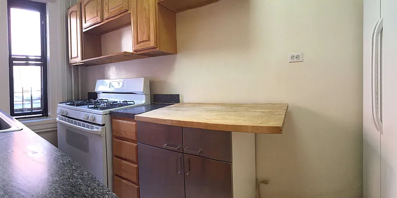 Rented by Brick Real Estate | media 19