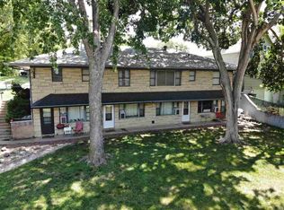 915 N 6th St, Beatrice, NE 68310