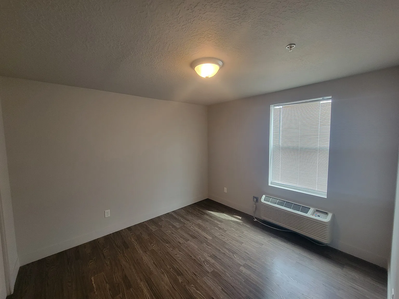 1 bed, 525 sqft, $975 — Photo 4