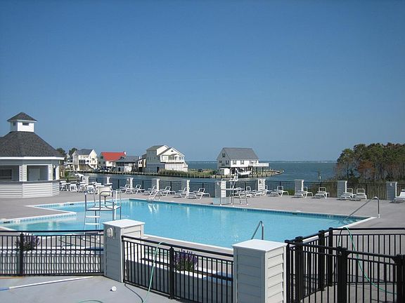 5th image of 1736 Eight Bells Cir