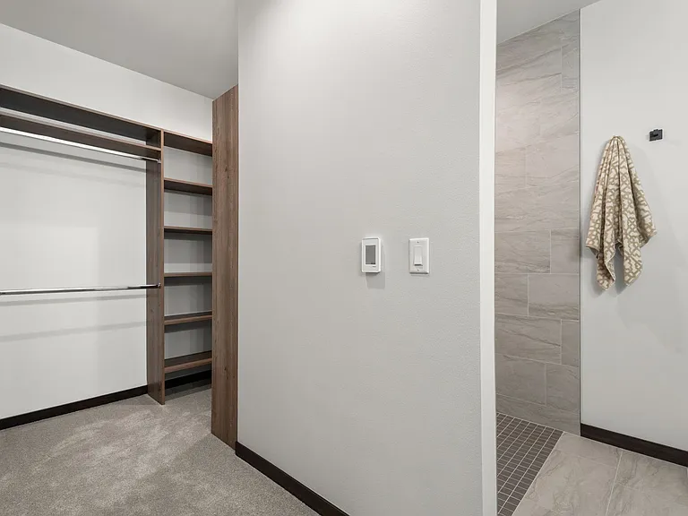 1115 S Foss Ave — Photo 16