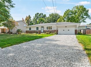 3608 Luray Dr, Barberton, OH 44203