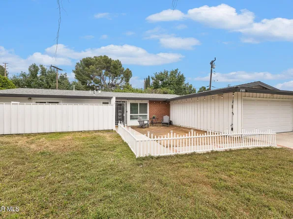 2105 Ruskin Ave, Thousand Oaks, CA 91360
