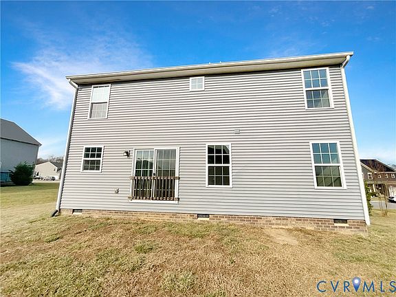 5th image of 3413 Laroux Ave