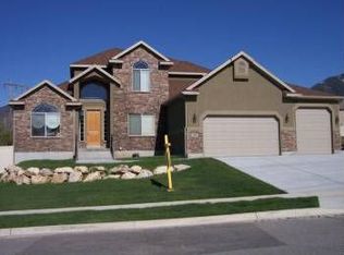 488 Nottingham Dr, Tooele, UT 84074