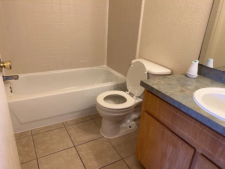 4305 Mattie, Killeen — Photo 17