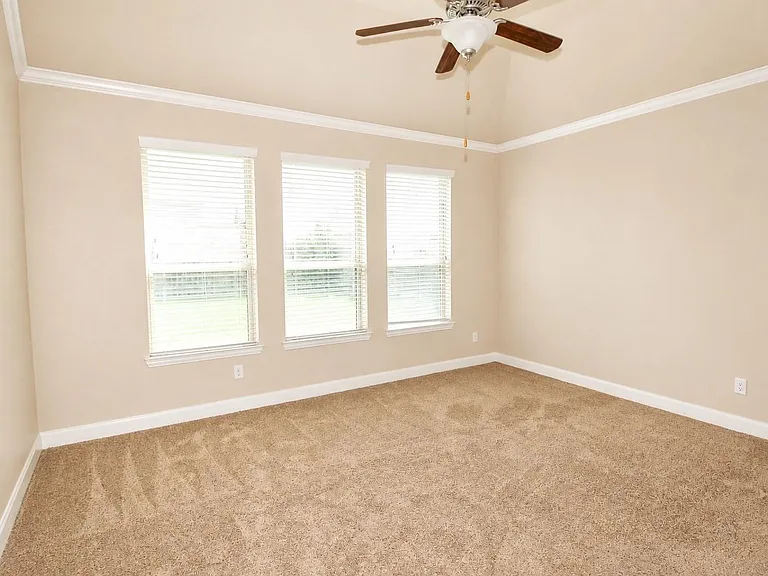 7703 Reflection View Ln — Photo 8
