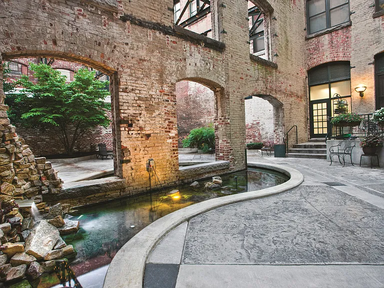 The River Lofts at Tobacco Row — Photo 10