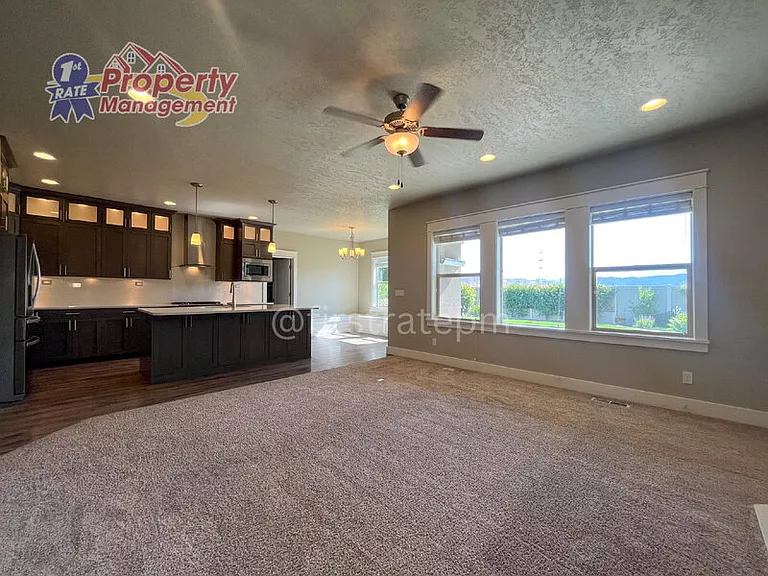 8132 S Red Cliff Ave — Photo 15