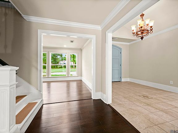 5th image of 26000 Plantation Ave