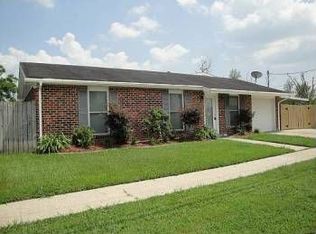 2201 Meraux Ln, Violet, LA 70092