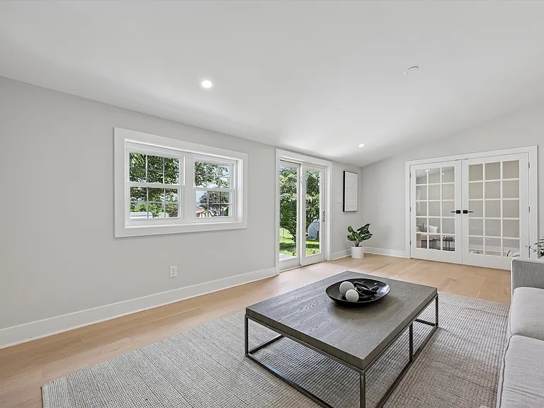 3 Wilmer Ave — Photo 25